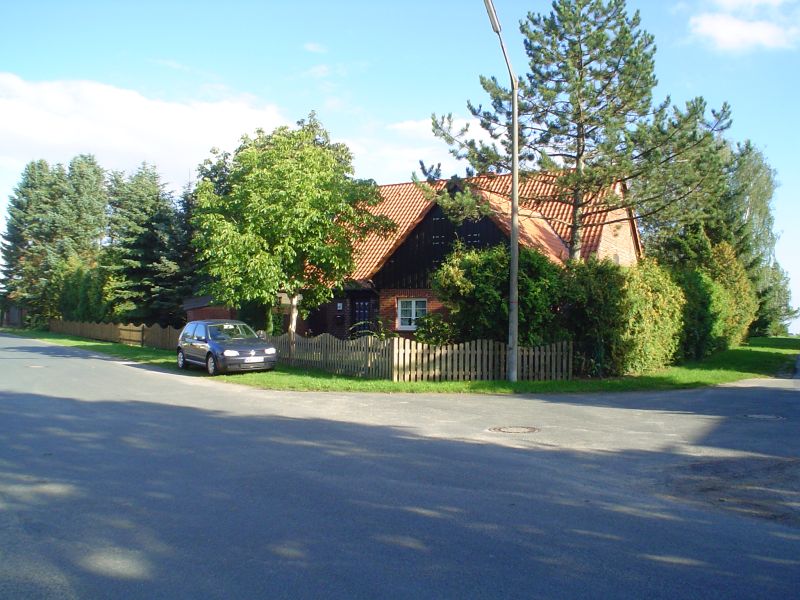 Unser kleines Landhaus in Stcken, Straensicht...